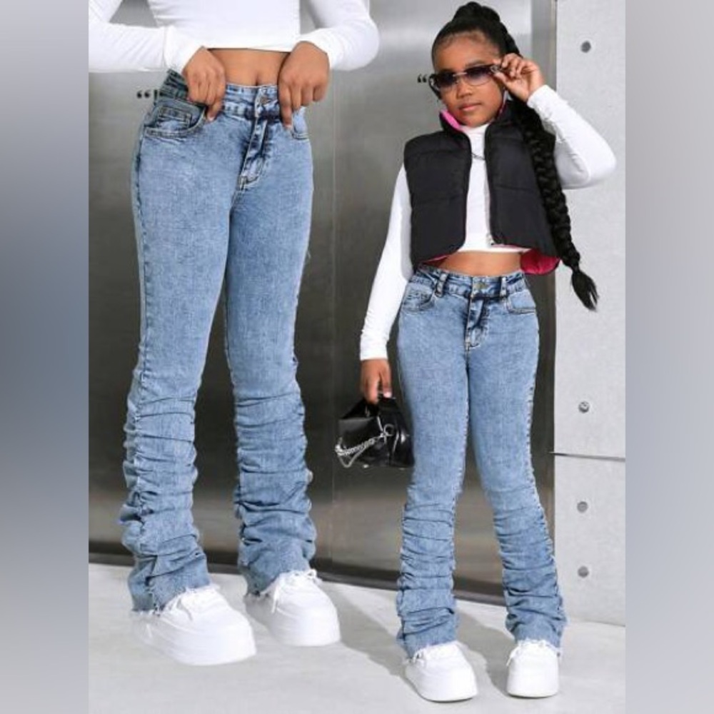 SHEIN SLAYR KIDS Tween Girl Y2K Stonewashed Stacked Pants in a vintage Size 12Y